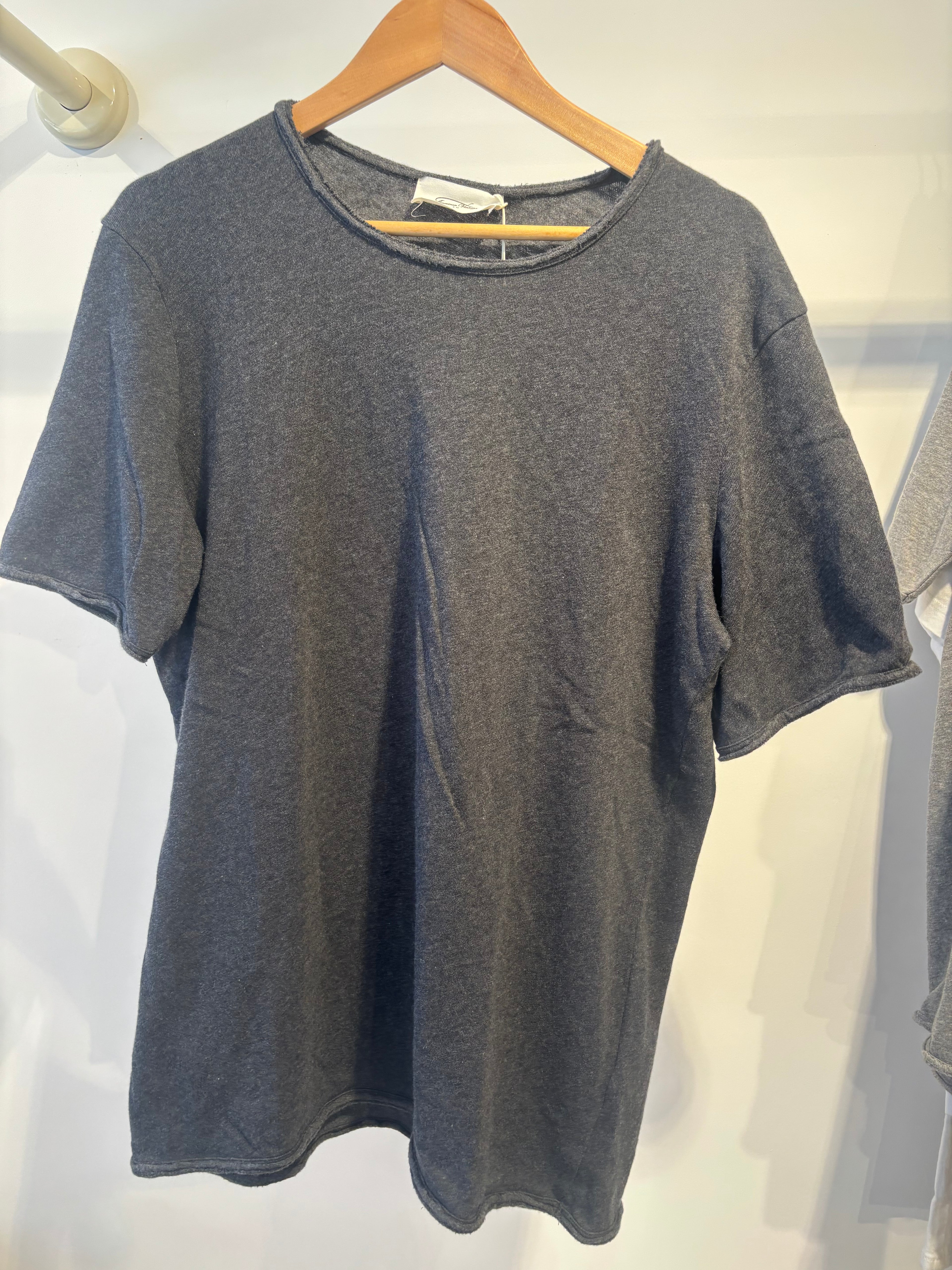 American Vintage dark grey T-shirt ￼