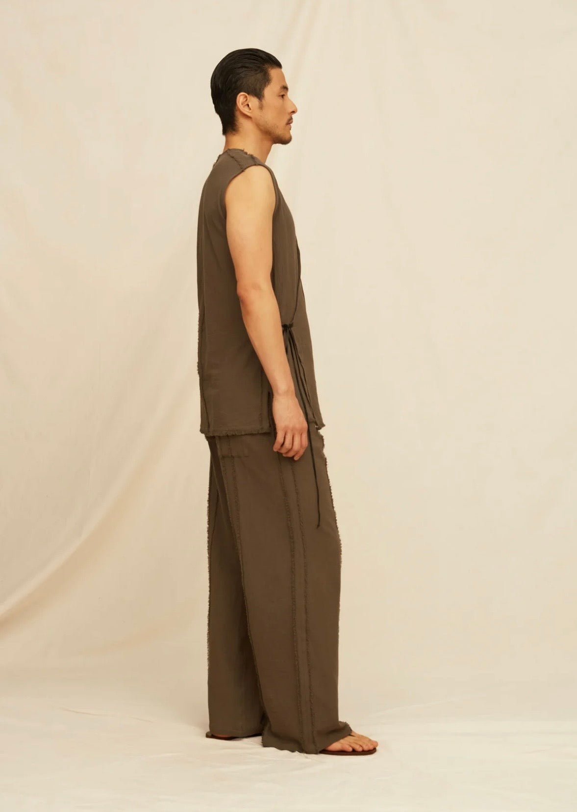 Caravana Wrap sleeveless shirt ￼