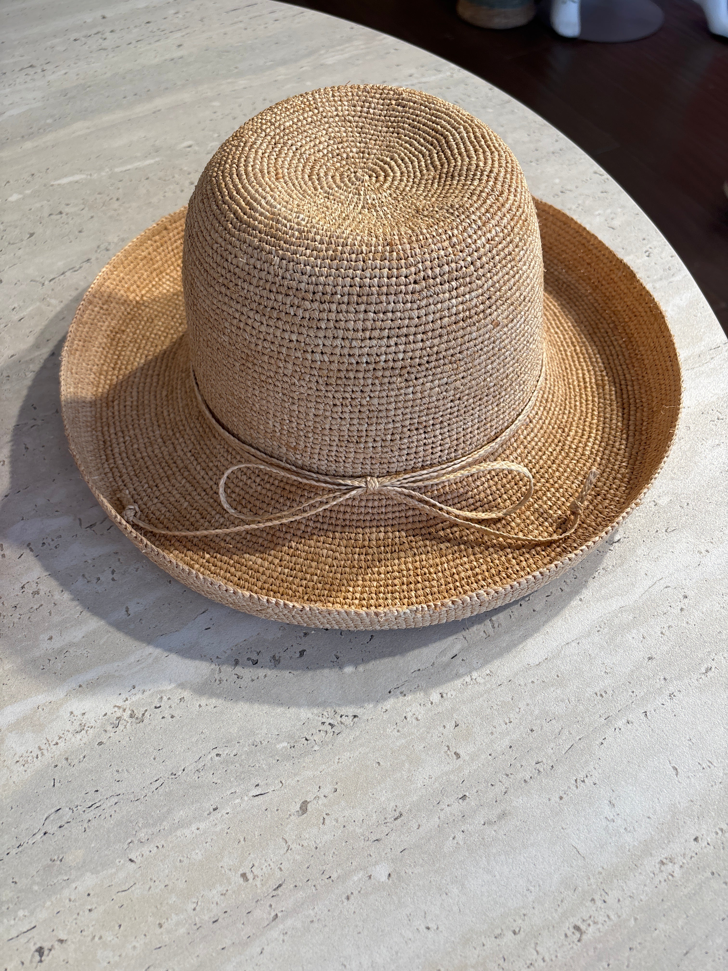 Suzi porat light brown hat￼