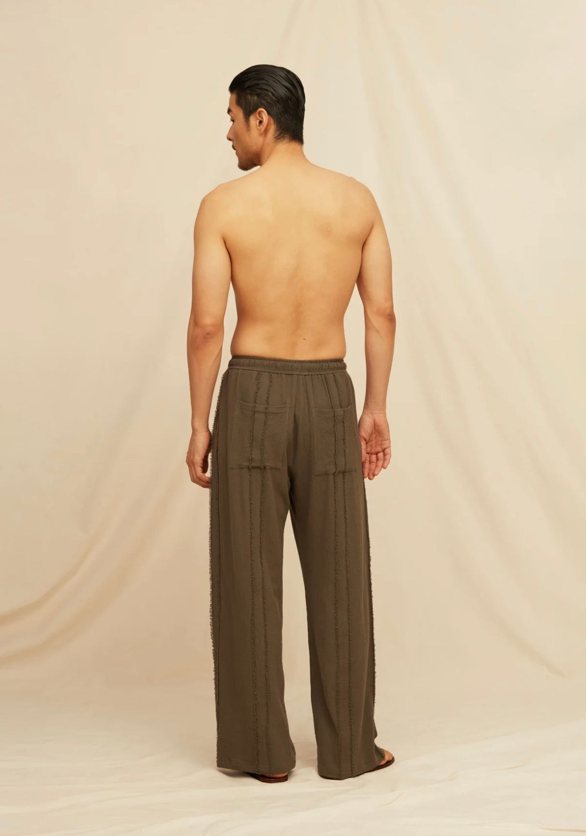 Caravana textured pants