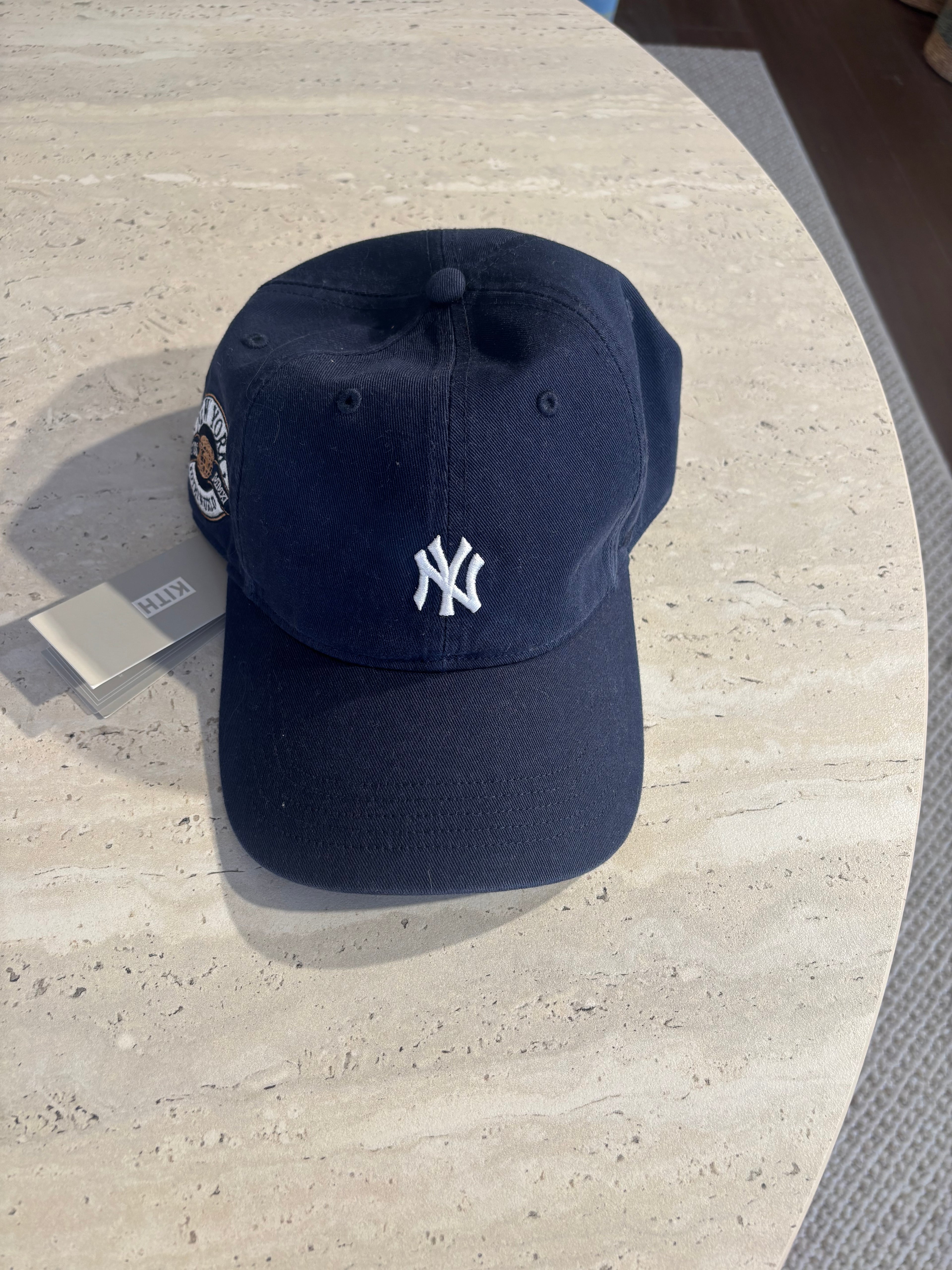 kith New York navy blue cap￼